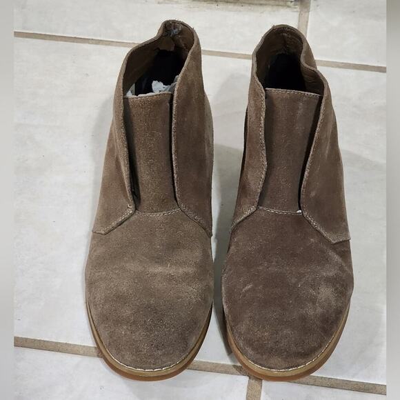 Blondo Verona Waterproof Olive Brown Suede Leather‎ Ankle Boots Womens Size 7M - Picture 2 of 9